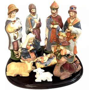 Vintage Christmas Nativity Set 11 Piece Porcelain w/Wood Base in Box